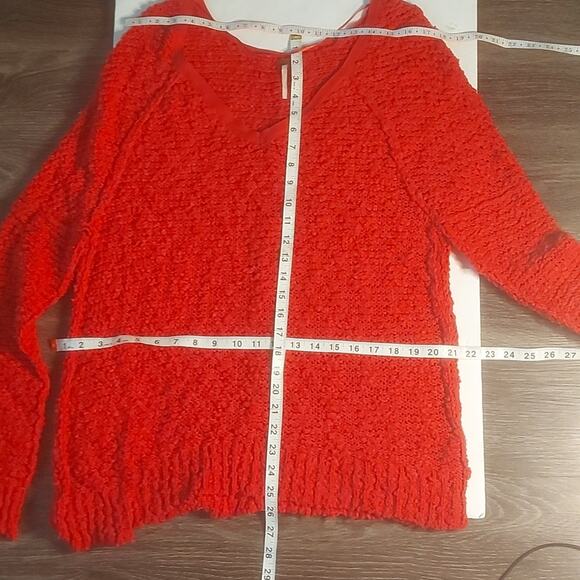 Free People Pink V- Neck Sweater S Cozy Casual Dopamine Boho Barbie Classic - Picture 5 of 8